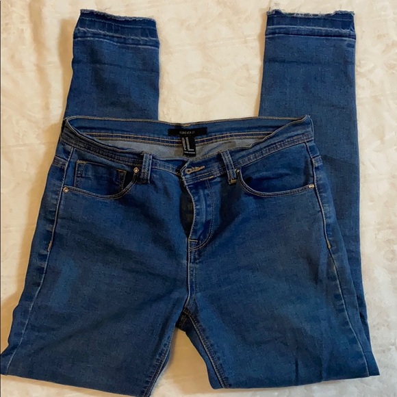 Light jeans - Picture 2 of 4